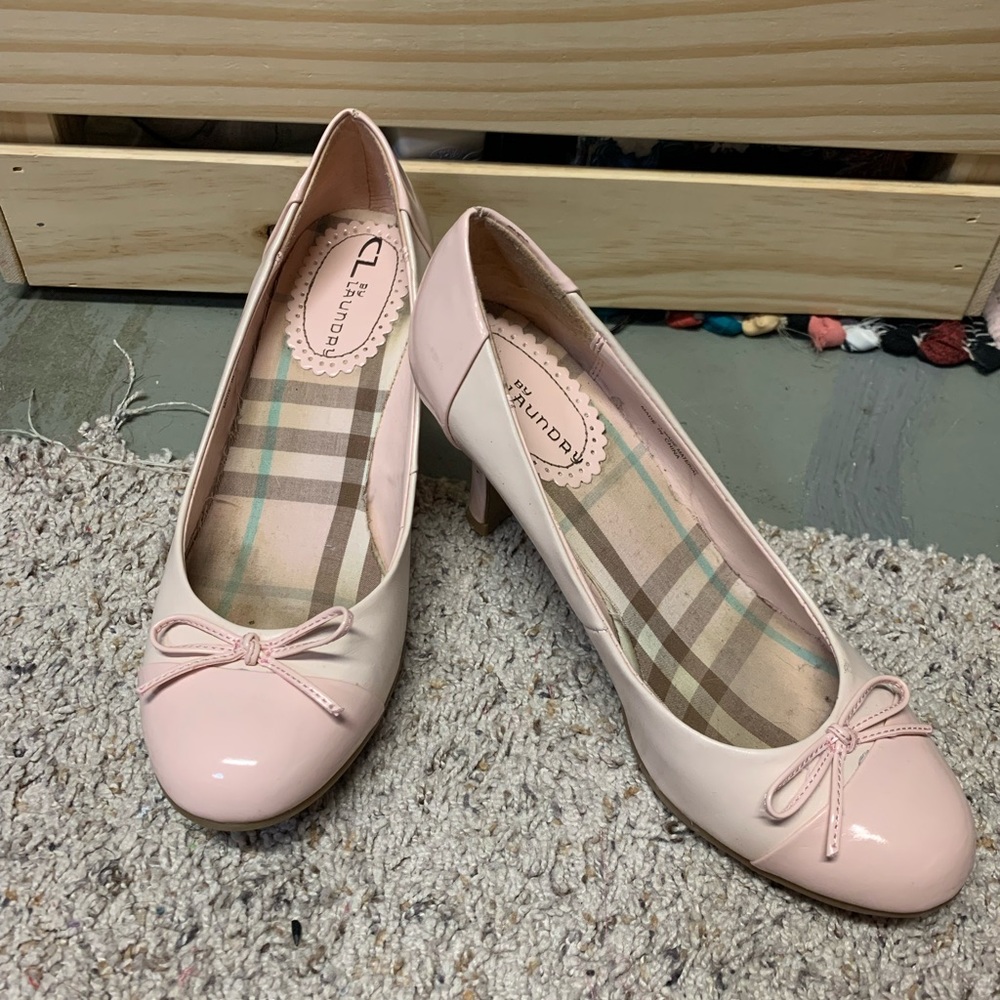 CL by Laundry pink heels